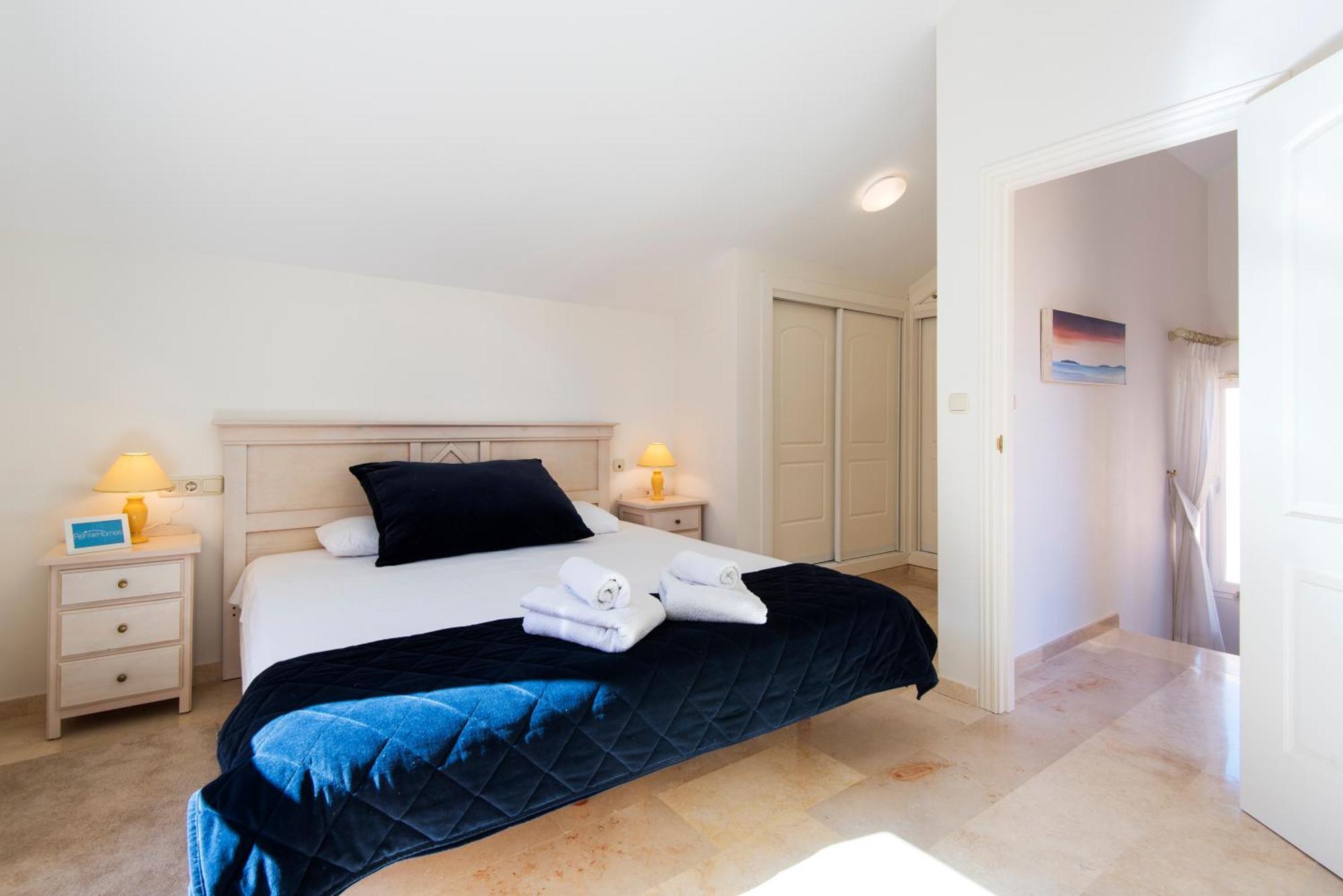Rentandhomes Penthouse Elviria Golf Marbella Dış mekan fotoğraf