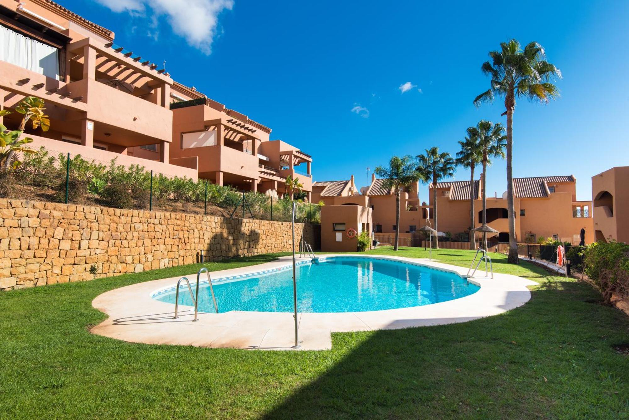 Rentandhomes Penthouse Elviria Golf Marbella Dış mekan fotoğraf